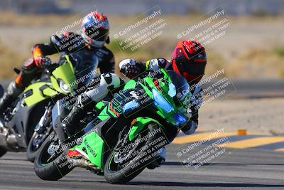 media/Dec-10-2023-SoCal Trackdays (Sun) [[0ce70f5433]]/Turn 4 (1145am)/